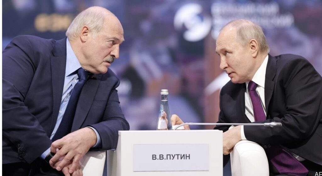 Putin warns Poland that an attack on Belarus is equal to attacking Russia