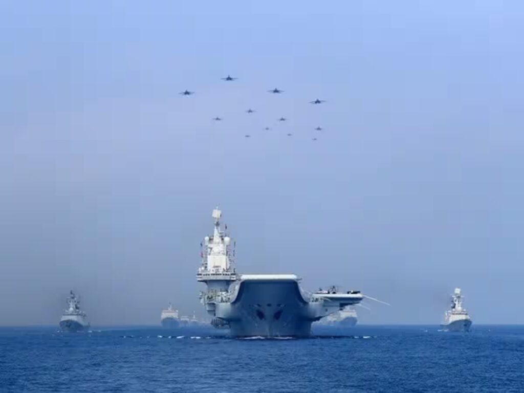 Chinese aircraft and vessels move towards Taiwan days after US approves $500-million arms agreement