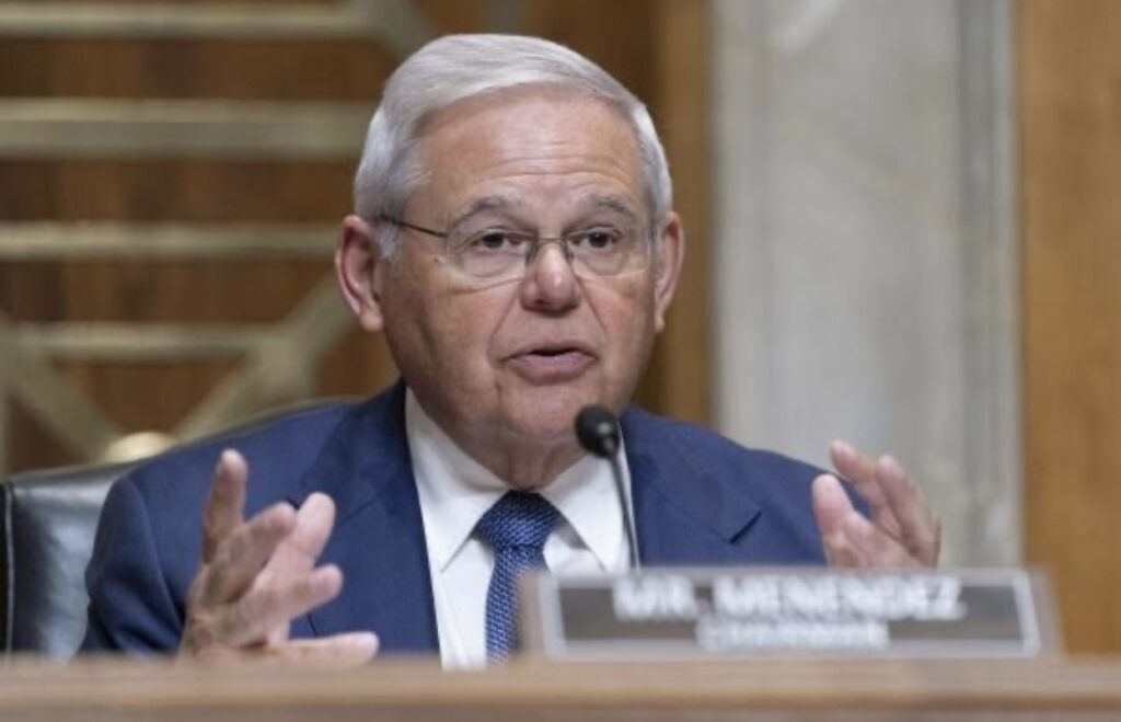 Senator Bob Menendez and wife face bribery charges; Department of Justice seizes gold bars and $500,000