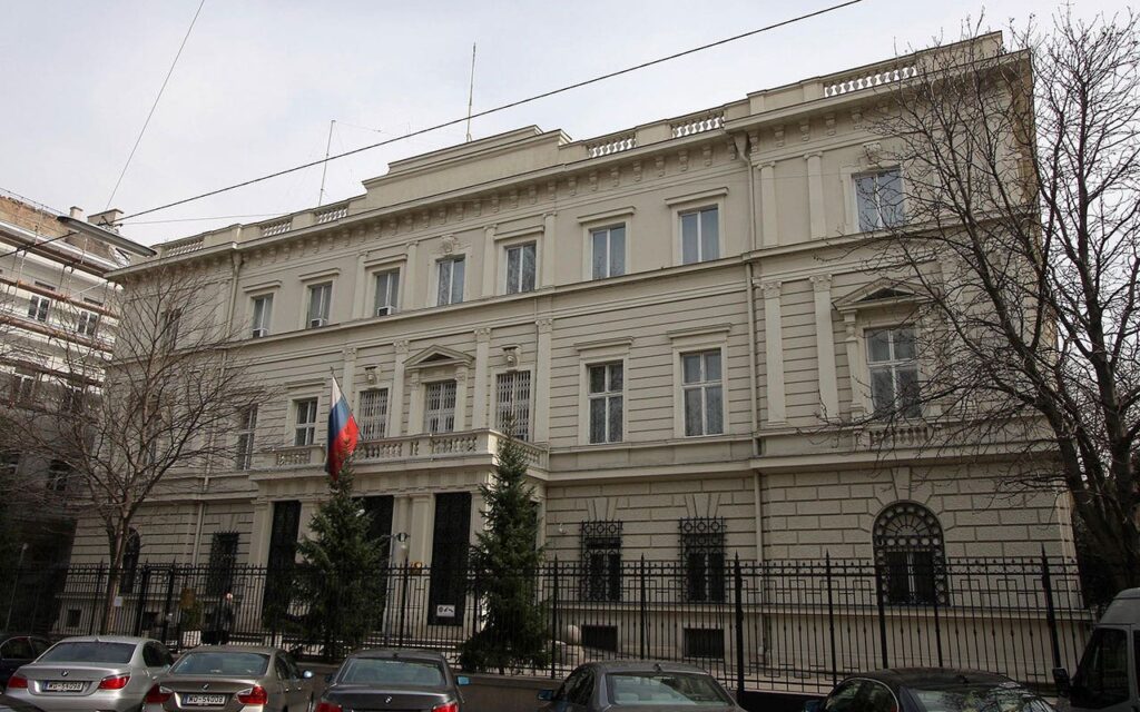 Austria police criticized after accepting gifts from Russian Embassy
