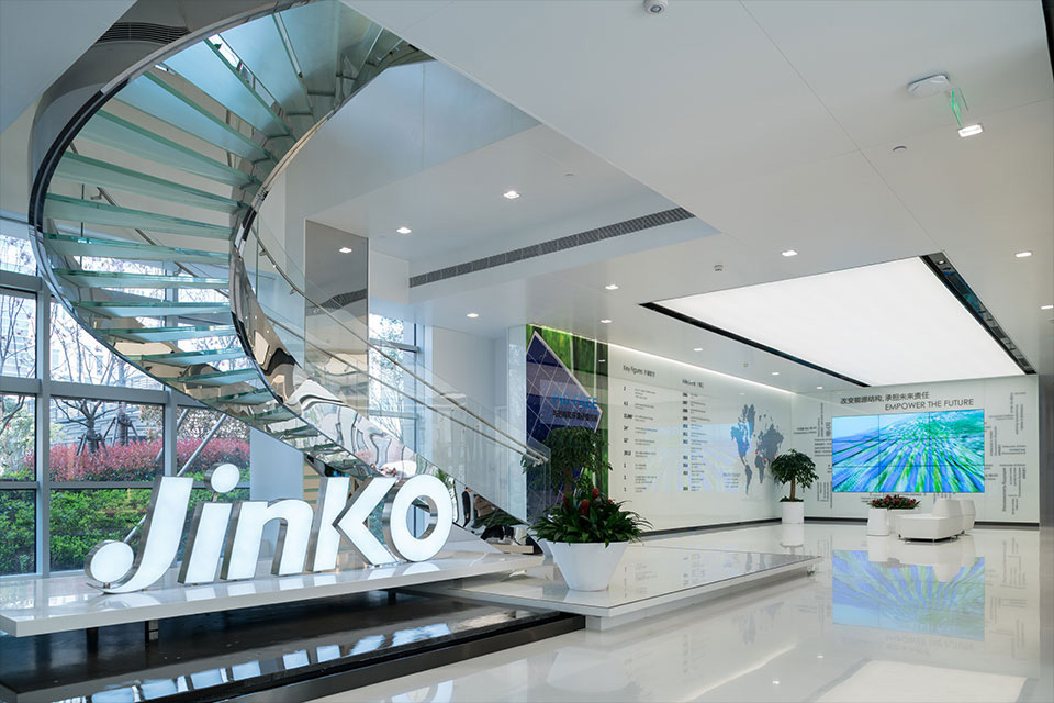 Jinko Solar Named ESG Innovator of 2023. What Makes It a Stand Out?