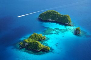 Snorkeling With Manta Rays on an Expedition Cruise to Palau's Rock Islands