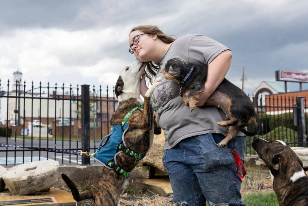 When owners need addiction treatment, Kentucky group makes sure their animals stay safe