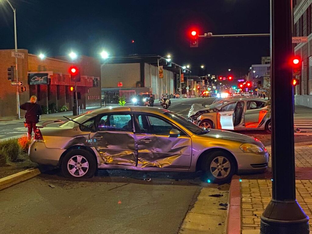 3 people hurt after crash in downtown Fresno. One of the vehicles was stolen, cops say