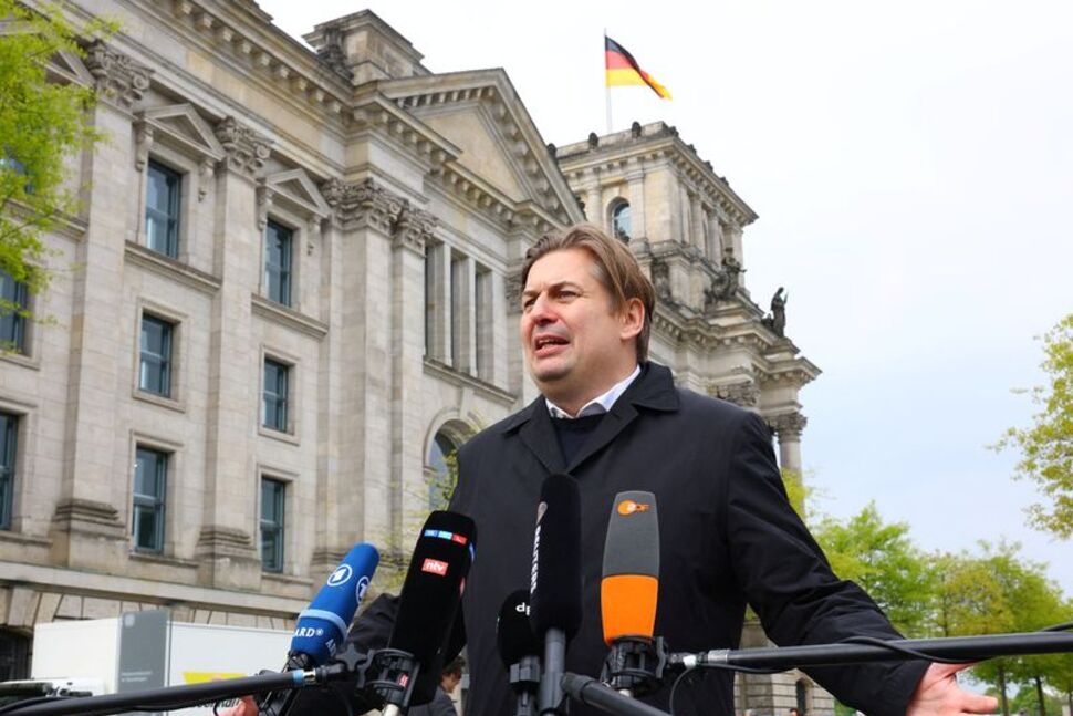 German Far-Right Politician Vows Not to Quit After Aide Accused of Spying for China