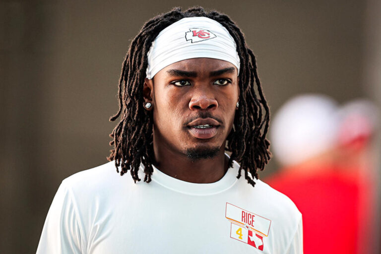 Kansas City Chiefs' Rashee Rice turns himself in to police in connection with Dallas crash