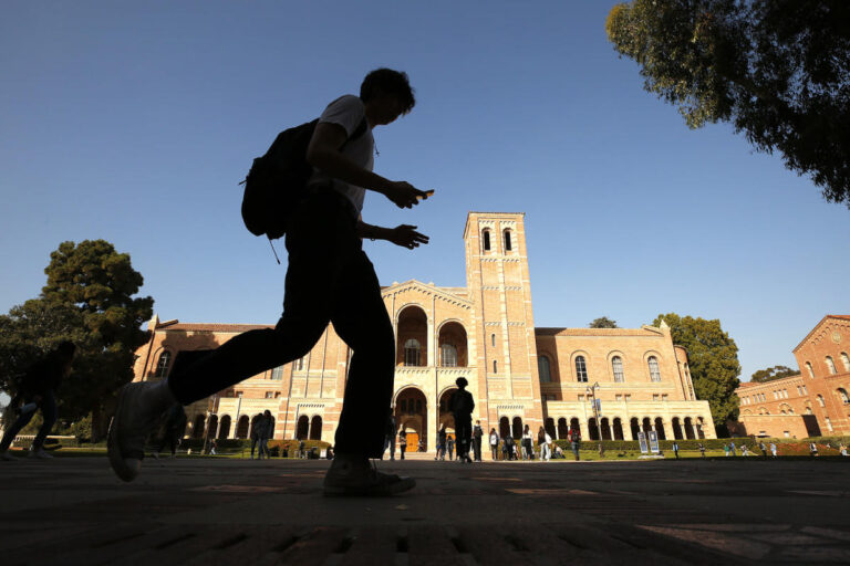 Latino students make up most of the nation's growth in college degrees