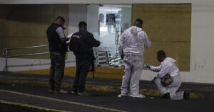 Mayor shot dead while at restaurant with his 14-year-old son in Mexico
