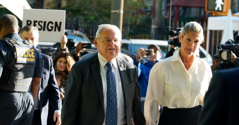 Sen. Bob Menendez could blame wife in bribery trial, unsealed court documents say