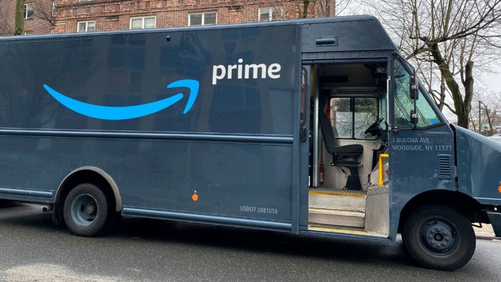 UPS, Amazon truck drivers victims of back-to-back armed robberies in Washington, DC