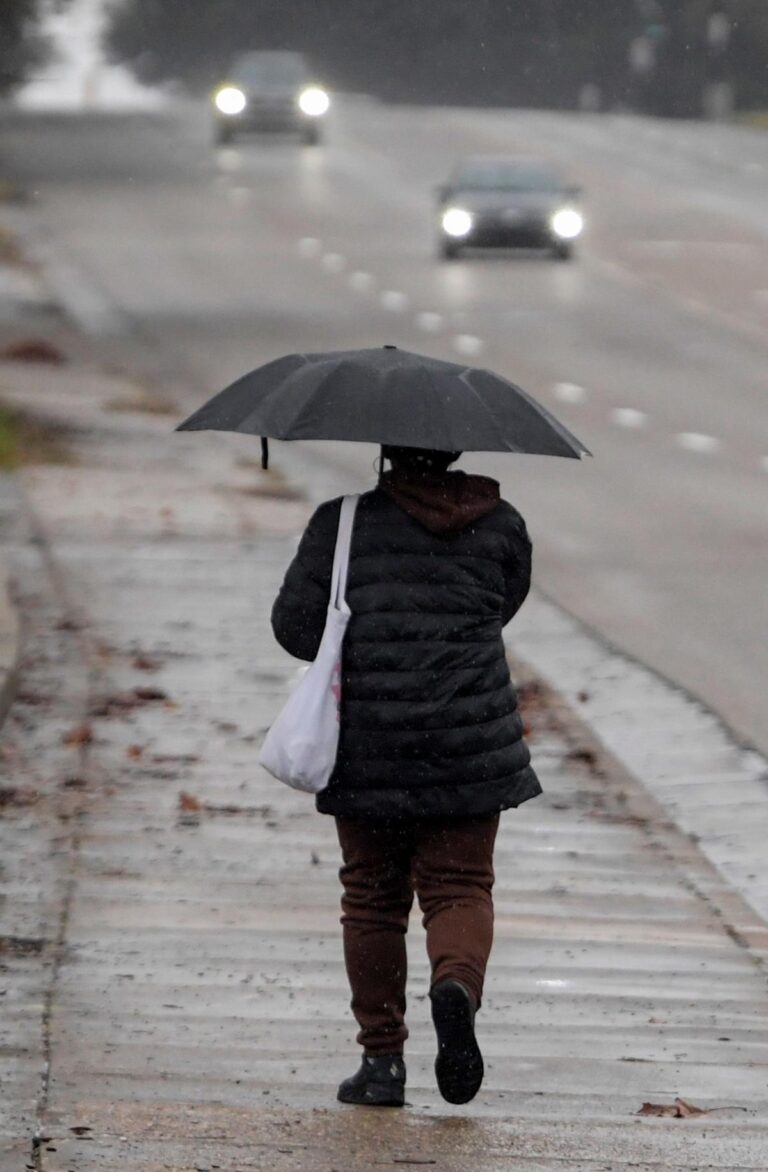 Wednesday storms bring risk of tornadoes and flooding to Alabama