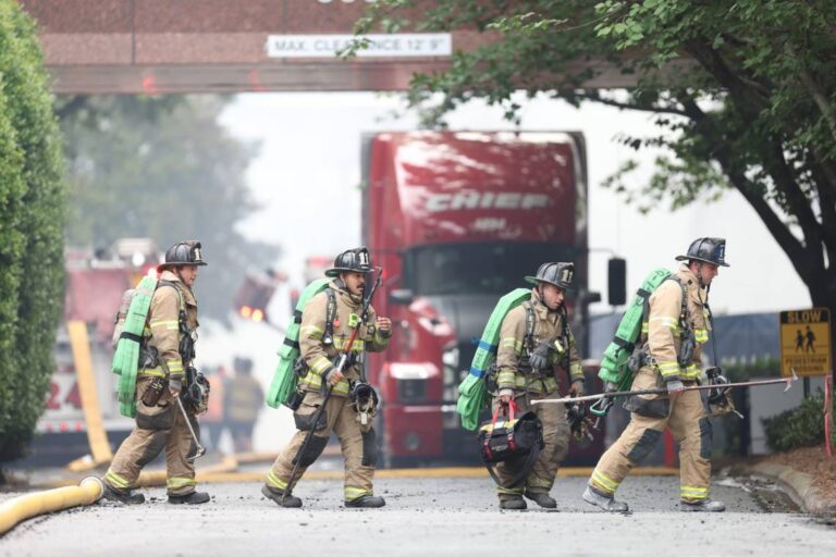 Deaths from SouthPark fire were preventable, lawsuit from families of victims says