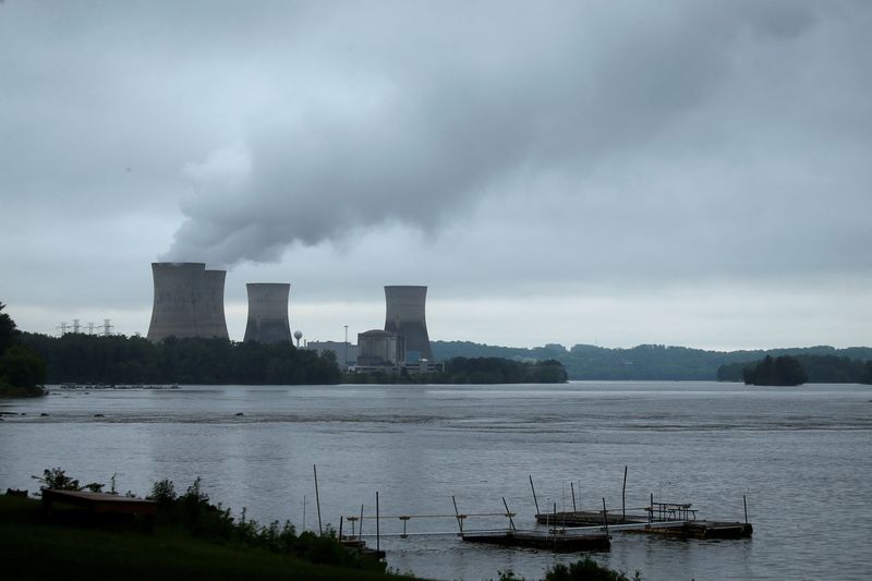Exclusive-White House to support new nuclear power plants in the U.S.