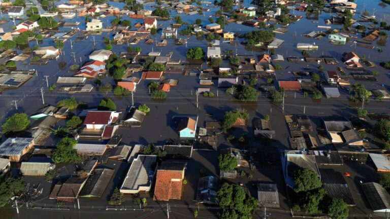 Flood-hit Brazil braces for more chaos under a weekend of heavy rain