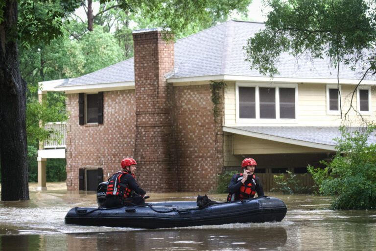 Flood watch extended for Houston as more heavy rain is expected throughout weekend