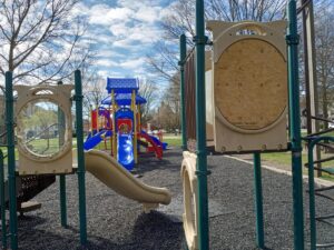 Honesdale Borough Council agrees to remove older playground set in Central Park