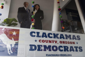 In Oregon's Democratic primaries, progressive and establishment wings battle for US House seats