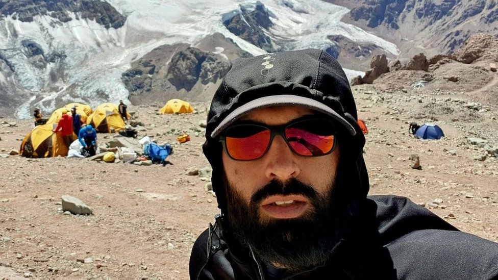 Leicestershire adventurer's trek after mountain mission abandoned