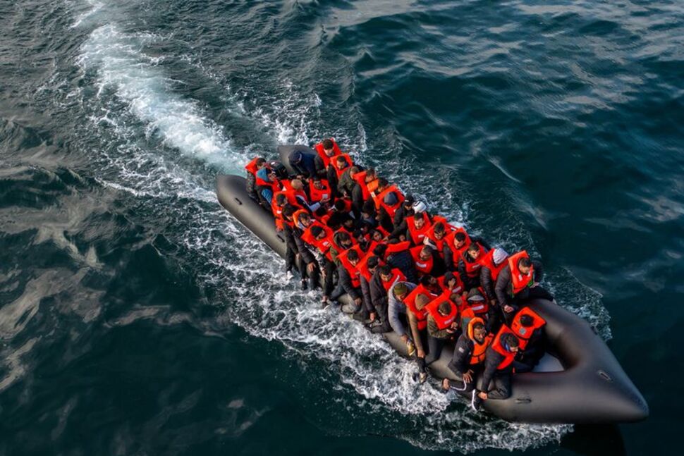 More Migrant Dinghies Cross Channel to England Despite Rwanda Threat