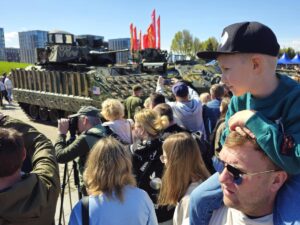 Photos show Russia flaunting its war spoils, including a Howitzer, Leopard 2, Bradley, and other modern weapons from over a dozen NATO countries