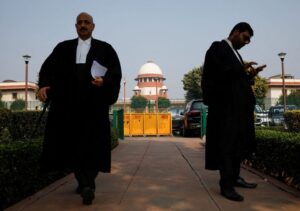 'Too much heat' hits Delhi courts, judges asked to let lawyers ditch robes