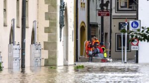 5 killed after floods engulf southern Germany
