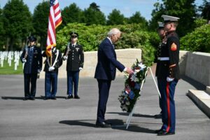 US President Joe Biden paid tribute to fallen US soldiers of World War I at an American Cemetery in northern France (SAUL LOEB)