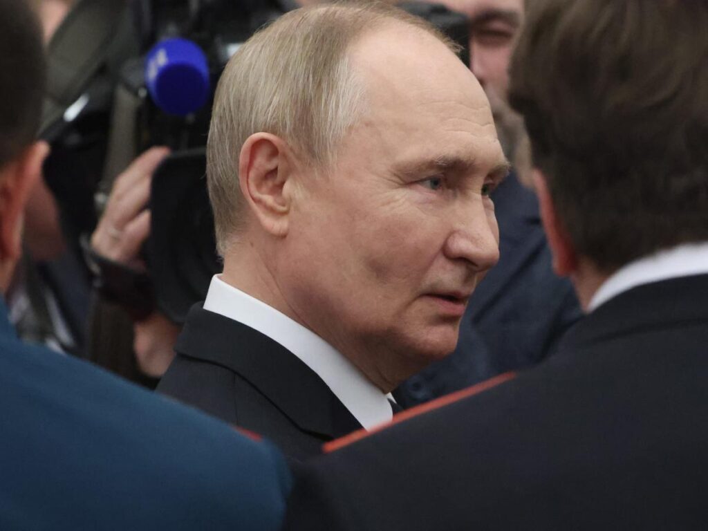 Putin has started wearing 'concealed body armor' at public events: report